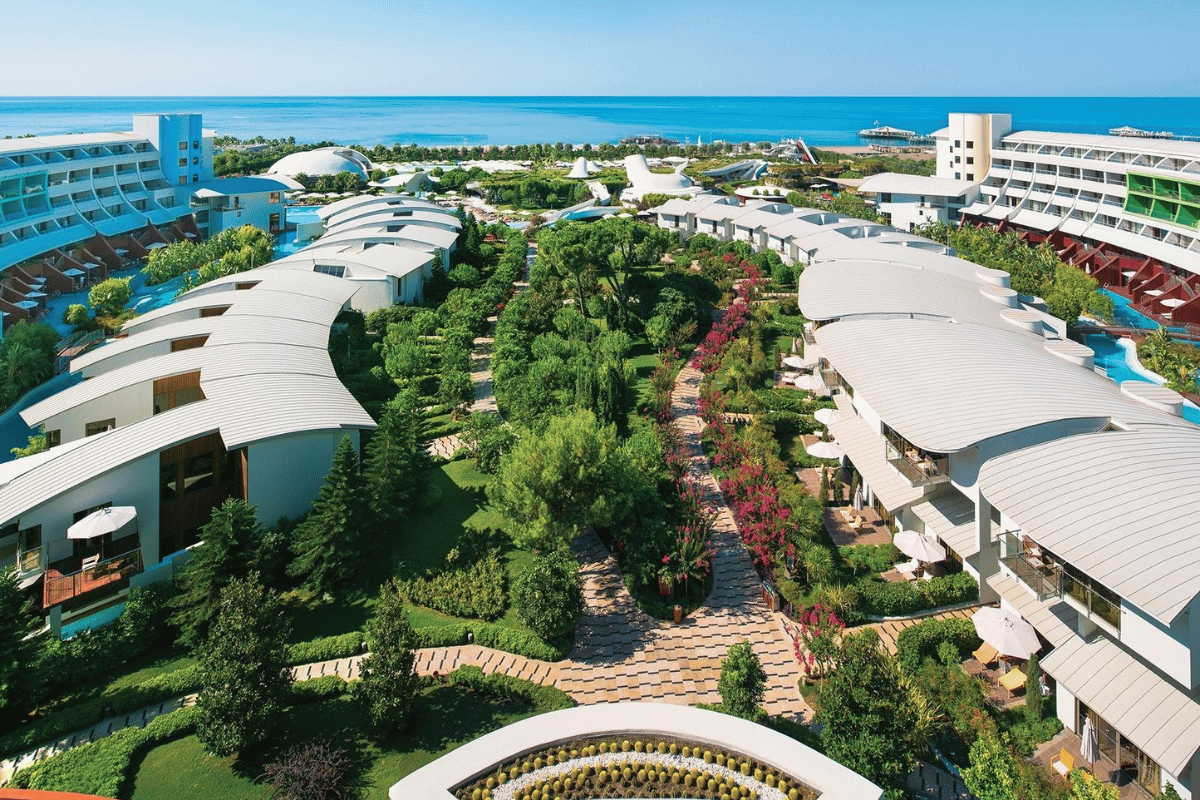 Cornelia Diamond Golf Resort & Spa